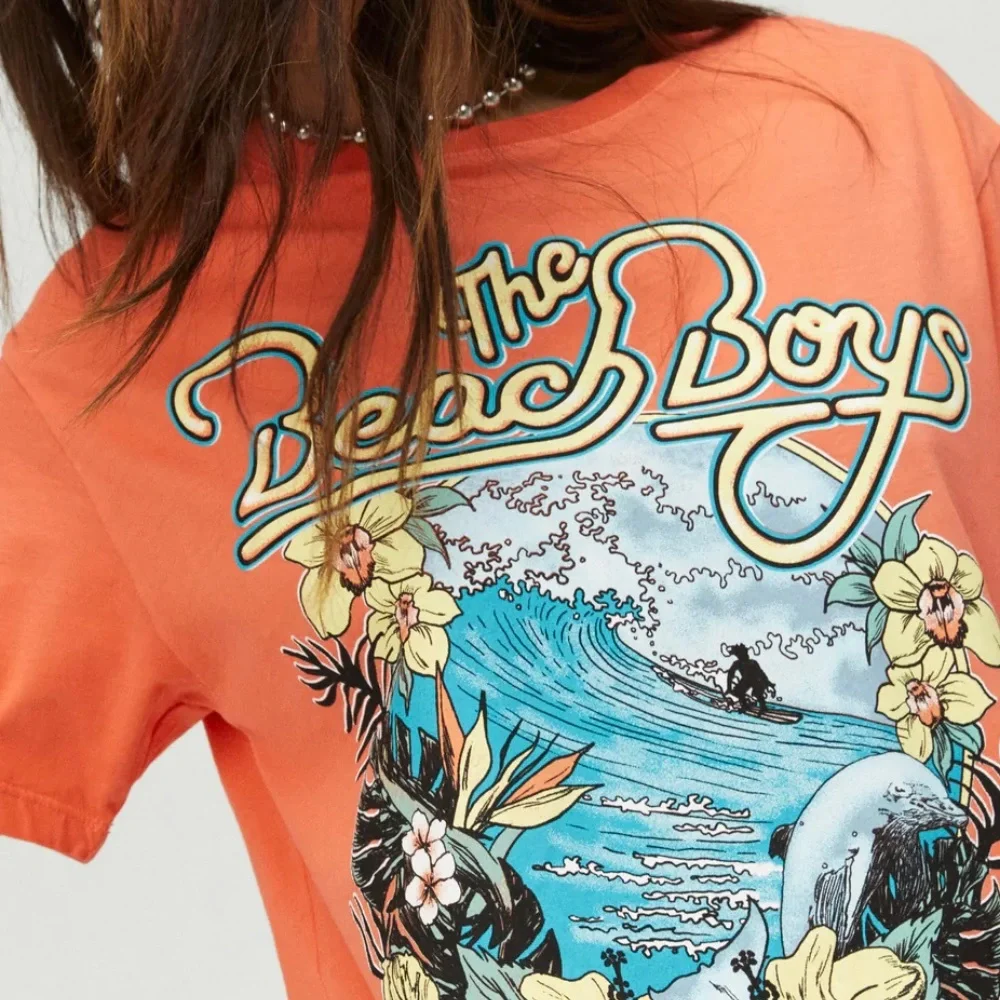 DAYDREAMER | The Beach Boys Surfs Up Boyfriend Tee - Picture 10 of 12